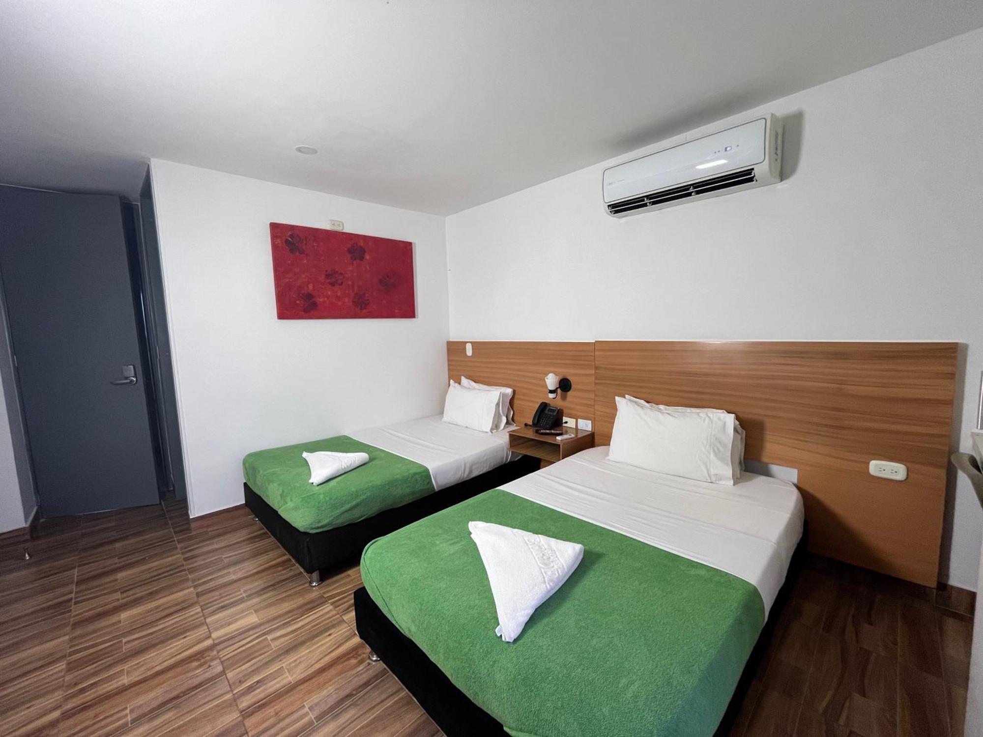 Hotel Berdez Neiva  Luaran gambar