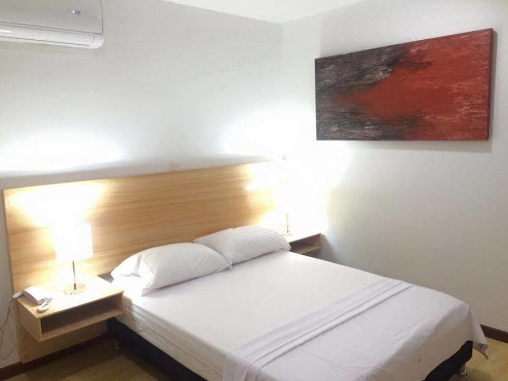Hotel Berdez Neiva  Luaran gambar