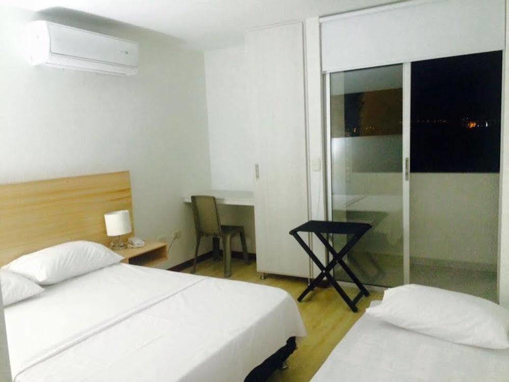 Hotel Berdez Neiva  Luaran gambar